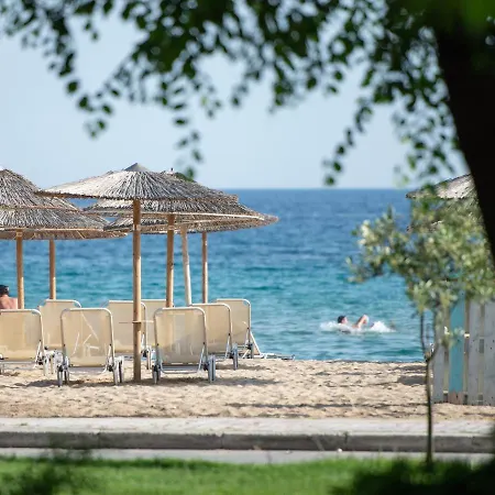 Kochyli Beach Studios Daire Nea Plagia