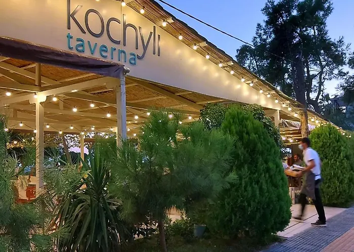 Kochyli Beach Studios *